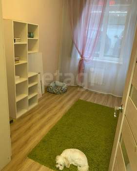 2-к квартира, вторичка, 46м2, 1/4 этаж