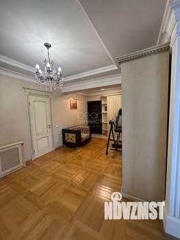 3-к квартира, вторичка, 90м2, 6/19 этаж