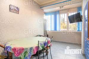 3-к квартира, вторичка, 100м2, 2/10 этаж