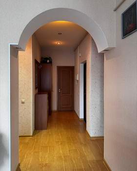 3-к квартира, вторичка, 110м2, 3/6 этаж