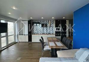 3-к квартира, вторичка, 100м2, 6/18 этаж