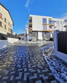 2-к квартира, вторичка, 80м2, 3/3 этаж