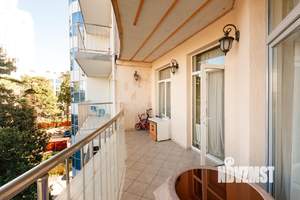 3-к квартира, вторичка, 147м2, 7/17 этаж