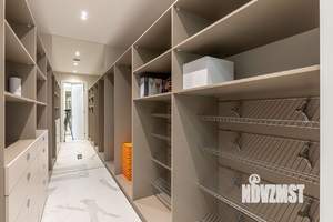 4-к квартира, вторичка, 169м2, 19/25 этаж