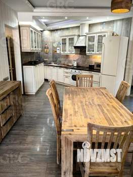 4-к квартира, вторичка, 147м2, 3/17 этаж