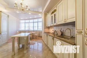 2-к квартира, вторичка, 80м2, 21/24 этаж