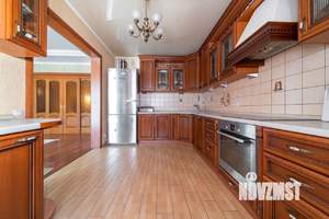 3-к квартира, вторичка, 141м2, 5/20 этаж