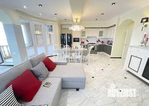 3-к квартира, вторичка, 121м2, 3/9 этаж