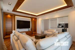 2-к квартира, вторичка, 120м2, 17/25 этаж