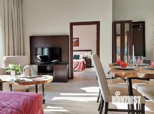 2-к квартира, вторичка, 69м2, 1/6 этаж