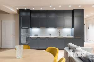 3-к квартира, вторичка, 120м2, 18/24 этаж