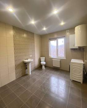 4-к квартира, вторичка, 130м2, 3/4 этаж