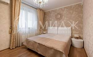 2-к квартира, вторичка, 70м2, 1/4 этаж