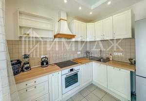 2-к квартира, вторичка, 55м2, 11/18 этаж