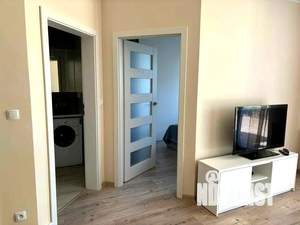 2-к квартира, вторичка, 60м2, 1/5 этаж