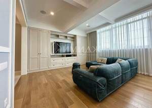 2-к квартира, вторичка, 87м2, 5/5 этаж