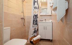 1-к квартира, вторичка, 46м2, 1/4 этаж