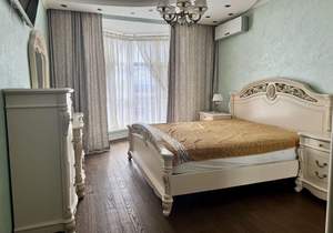 3-к квартира, вторичка, 80м2, 10/14 этаж