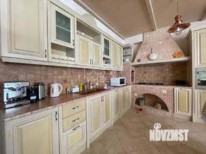 4-к квартира, вторичка, 238м2, 4/4 этаж