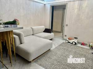 1-к квартира, вторичка, 63м2, 3/3 этаж