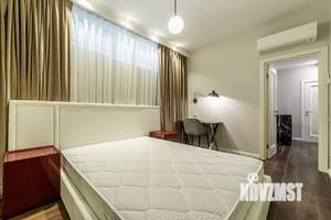 2-к квартира, вторичка, 80м2, 1/3 этаж