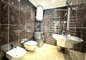 2-к квартира, вторичка, 137м2, 2/9 этаж
