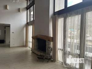 3-к квартира, вторичка, 185м2, 1/2 этаж