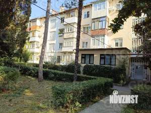 2-к квартира, вторичка, 44м2, 1/4 этаж