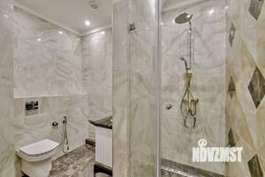 2-к квартира, вторичка, 70м2, 20/25 этаж