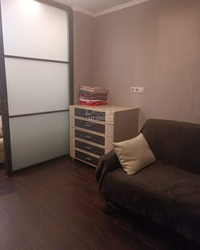 2-к квартира, вторичка, 48м2, 1/5 этаж