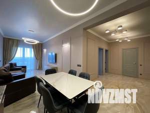 3-к квартира, вторичка, 96м2, 7/17 этаж