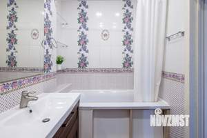 3-к квартира, вторичка, 82м2, 1/3 этаж