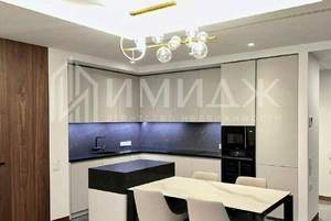 3-к квартира, вторичка, 120м2, 19/27 этаж