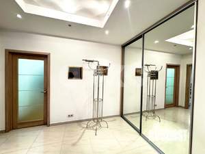 2-к квартира, вторичка, 137м2, 2/9 этаж