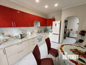 2-к квартира, вторичка, 63м2, 2/12 этаж