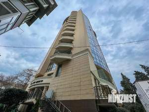 2-к квартира, вторичка, 63м2, 9/16 этаж