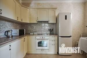 2-к квартира, вторичка, 65м2, 1/18 этаж
