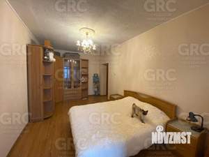 2-к квартира, вторичка, 67м2, 3/5 этаж