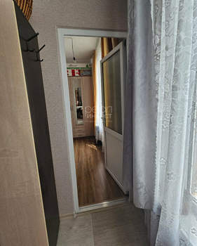 2-к квартира, вторичка, 45м2, 1/9 этаж