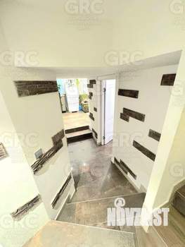 Студия квартира, вторичка, 67м2, 1/3 этаж