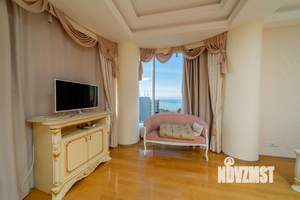 5-к квартира, вторичка, 350м2, 8/8 этаж