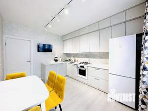 2-к квартира, вторичка, 65м2, 3/5 этаж