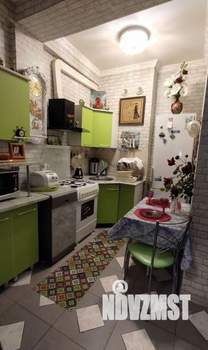 2-к квартира, вторичка, 41м2, 1/4 этаж