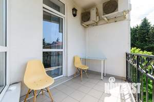 3-к квартира, вторичка, 140м2, 2/3 этаж
