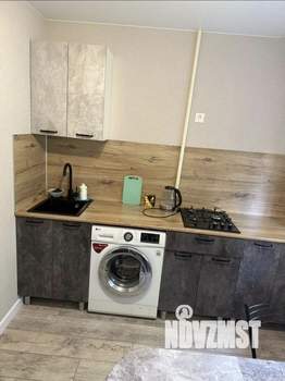 2-к квартира, вторичка, 52м2, 1/5 этаж