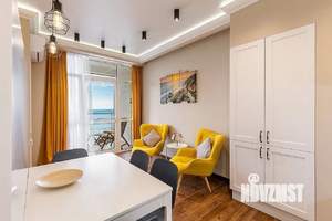 2-к квартира, вторичка, 65м2, 10/13 этаж