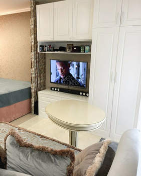 Студия квартира, вторичка, 32м2, 1/4 этаж