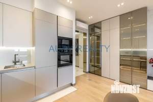 3-к квартира, вторичка, 205м2, 19/22 этаж