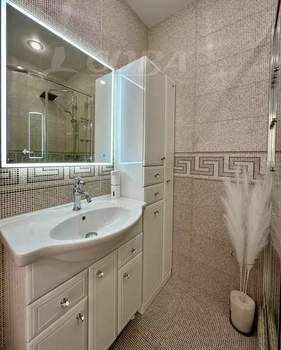 2-к квартира, вторичка, 67м2, 21/22 этаж