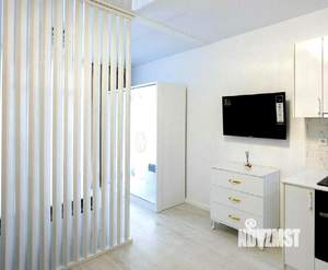 Студия квартира, вторичка, 33м2, 14/17 этаж